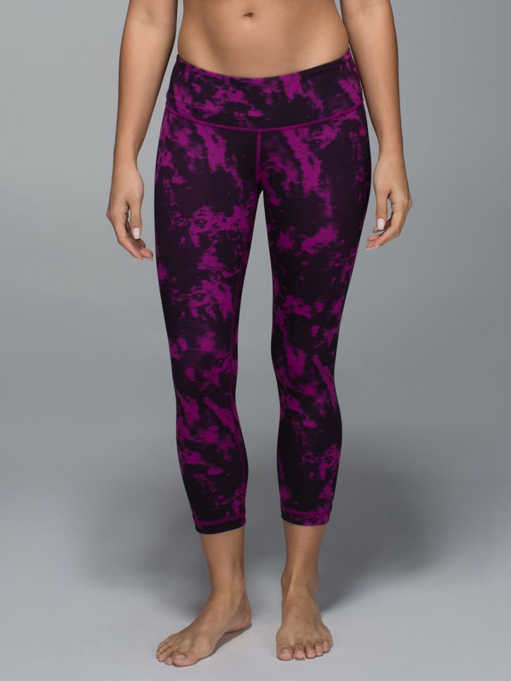 Lululemon Wunder Under Crop II Black Magenta Breezie Regal Plum Leggings EUC 8